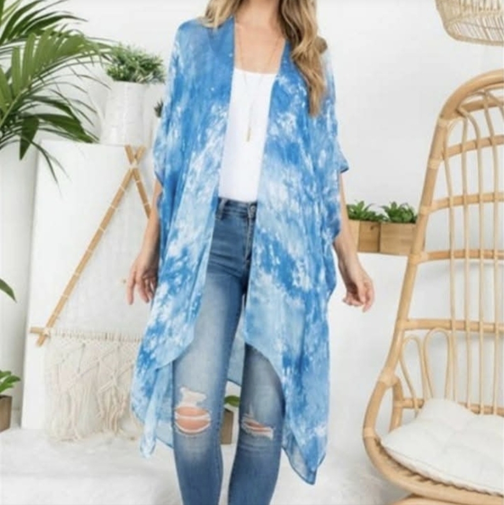 Blue and White Tie-Dye Kimono